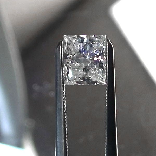 98 ct Princess Cut Clarity Enhanced Diamond